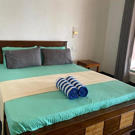 Hotel Sapphire Blue Hikkaduwa Exteriér fotografie