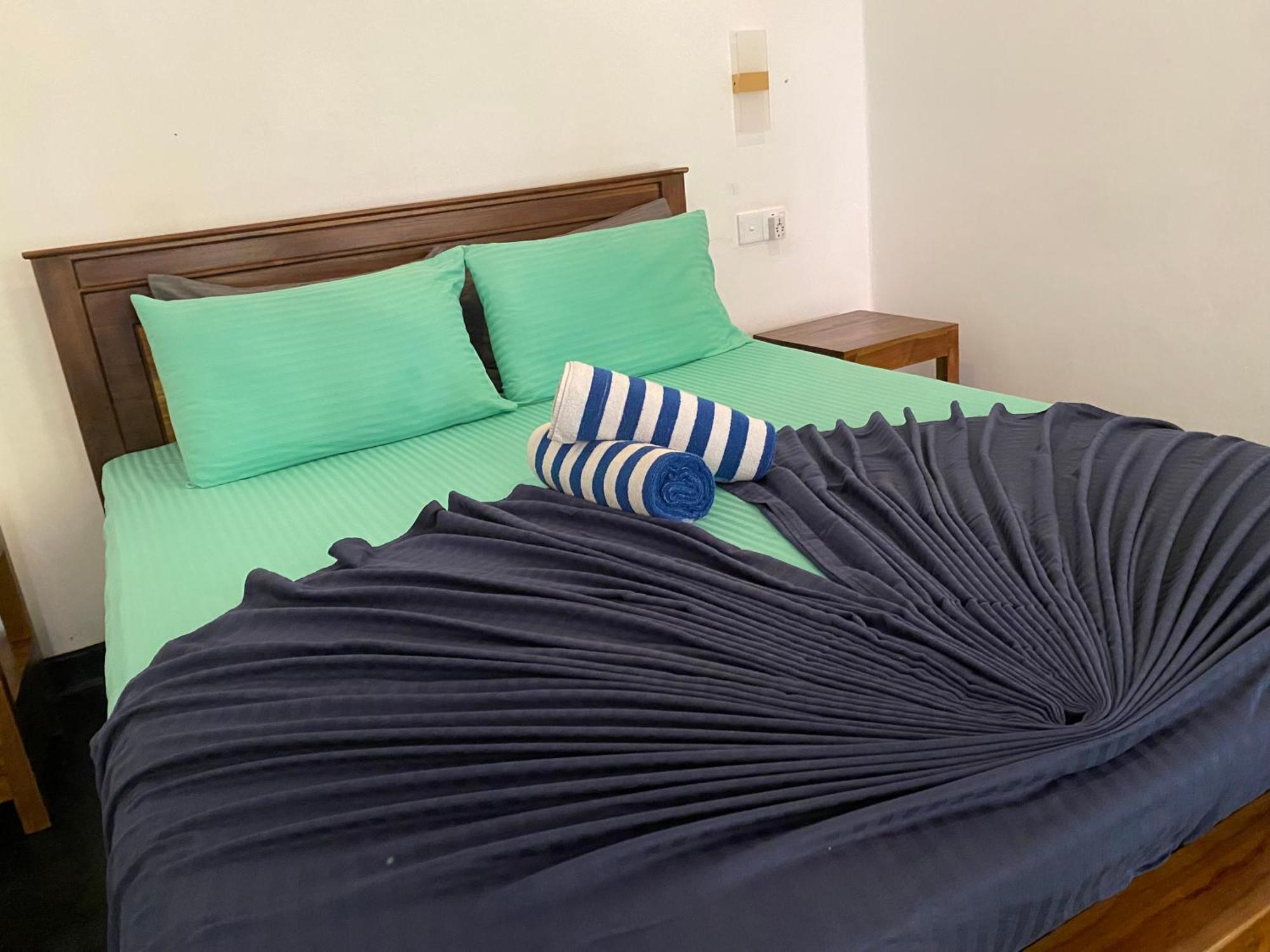 Hotel Sapphire Blue Hikkaduwa Exteriér fotografie